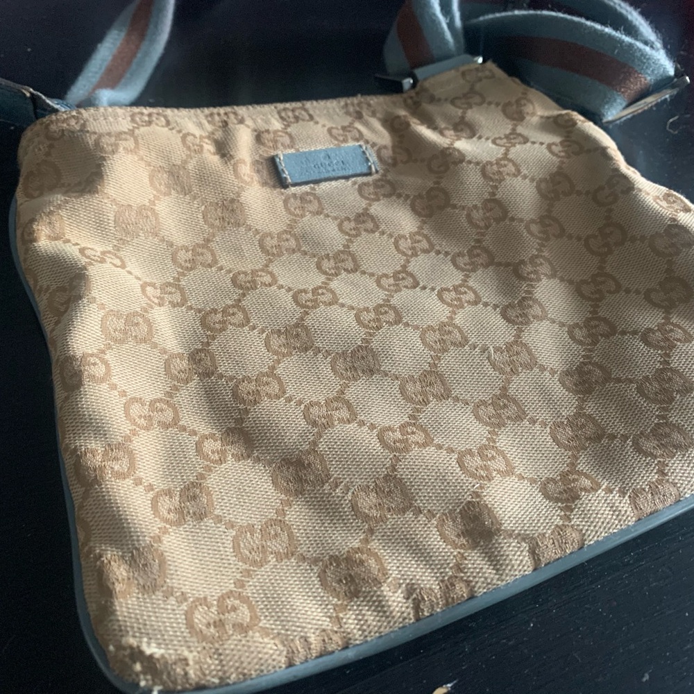 Gucci Tan Shoulder Bag